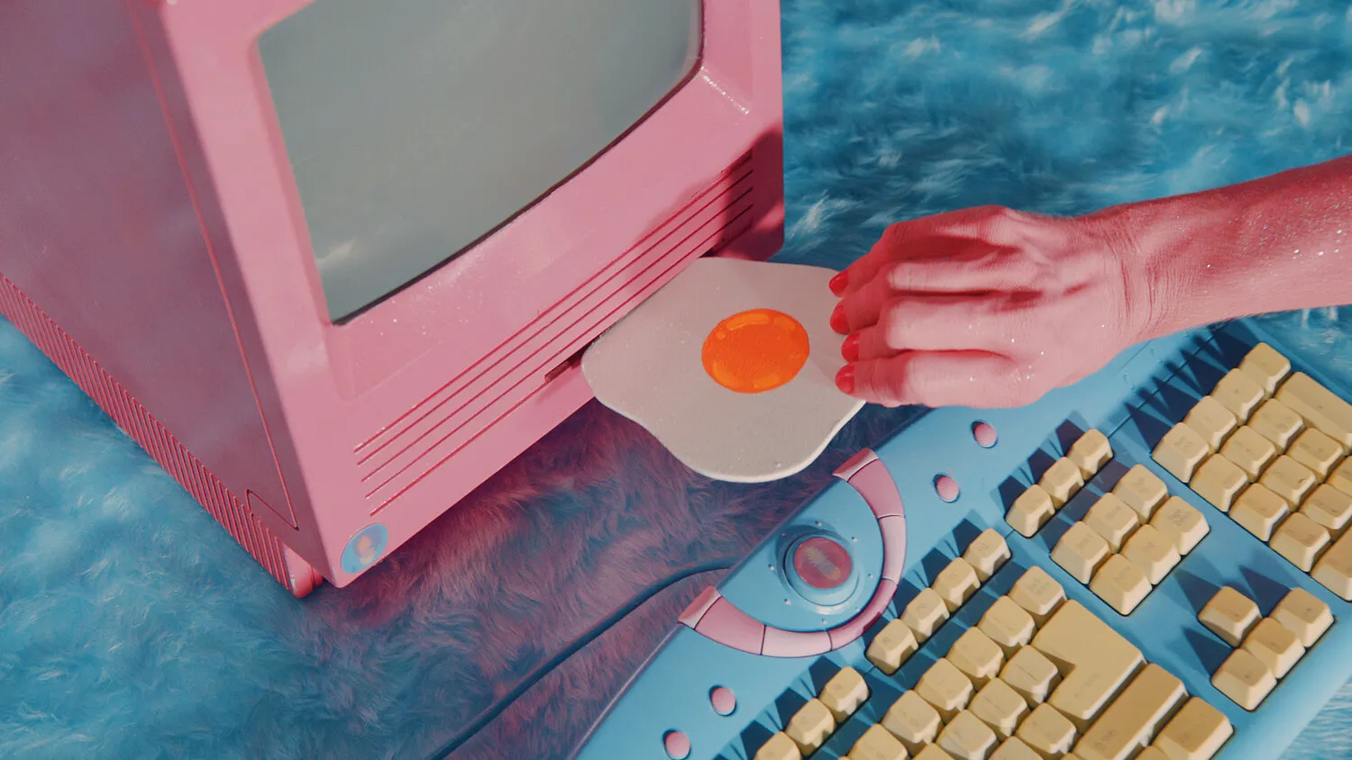 CURIOUS GRACE - ONLINE CONTENT - NIMA NABILI RAD - image 2