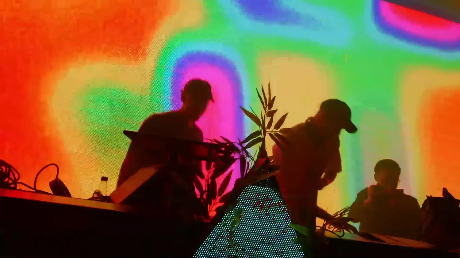 W HOTELS X MIXCLOUD - FUTURE RISING GUANGZHOU - NIMA NABILI RAD - image 4